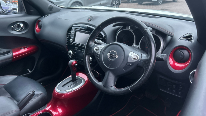 Nissan Juke 1.6 Tekna 5dr Xtronic Petrol Hatchback